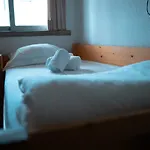 Wax Hostel Faro