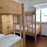 Hostel Wax *